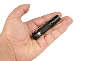 راهنمای خرید چراغ قوه پزشکی خودکاری + قیمت عالی